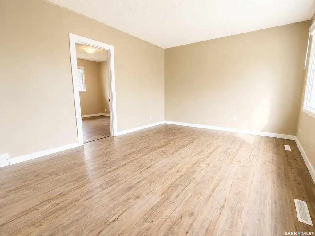 1538 Rupert Street Regina SK S4N 1W2