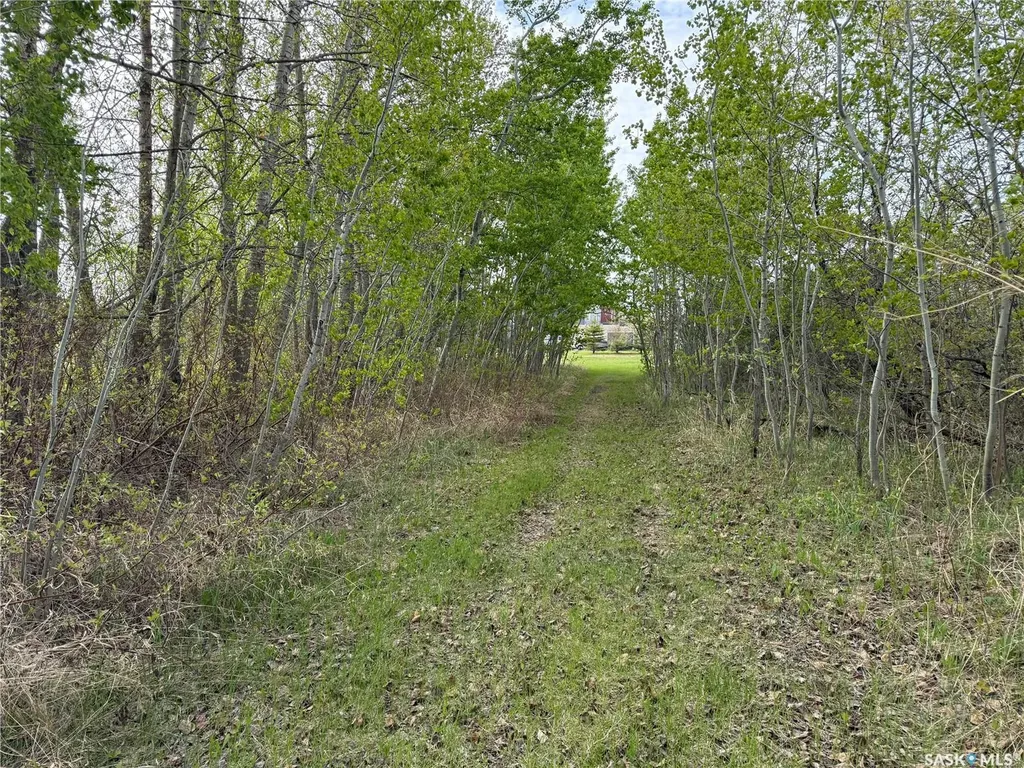37 Pape Drive Humboldt Rm No. 370 SK S0K 2A0