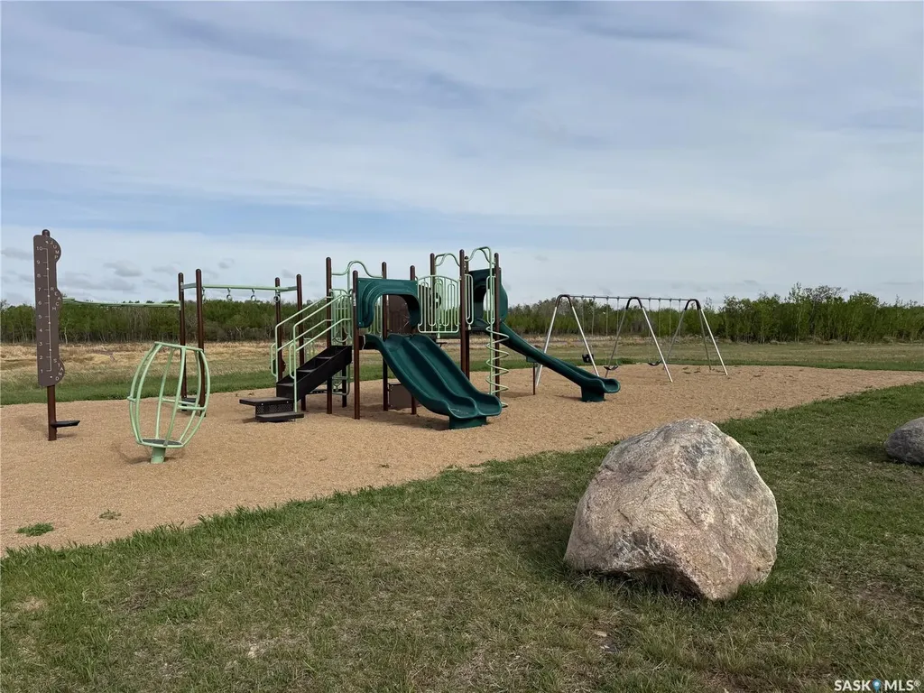 37 Pape Drive Humboldt Rm No. 370 SK S0K 2A0