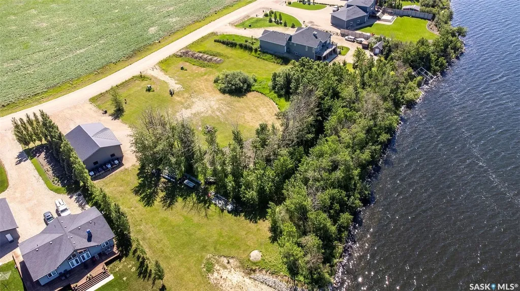 37 Pape Drive Humboldt Rm No. 370 SK S0K 2A0
