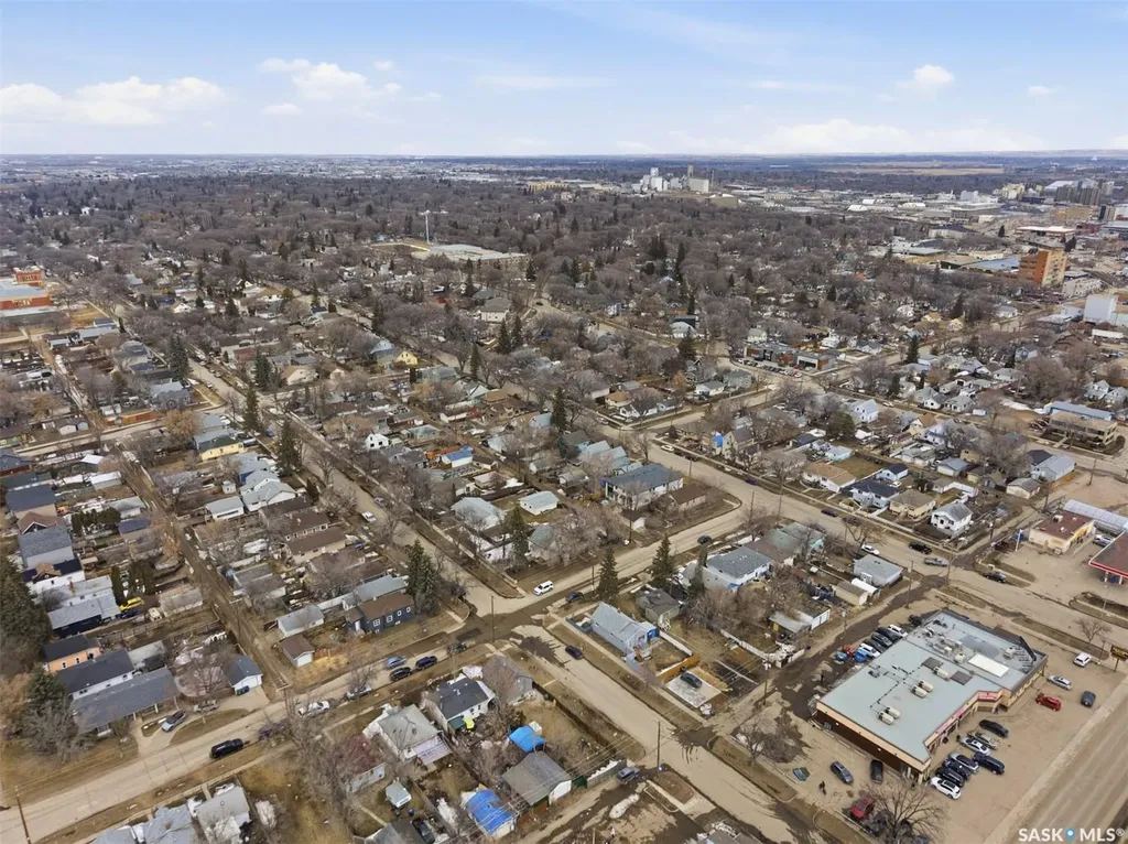 1001 23rd Street W Saskatoon SK S7L 0A6