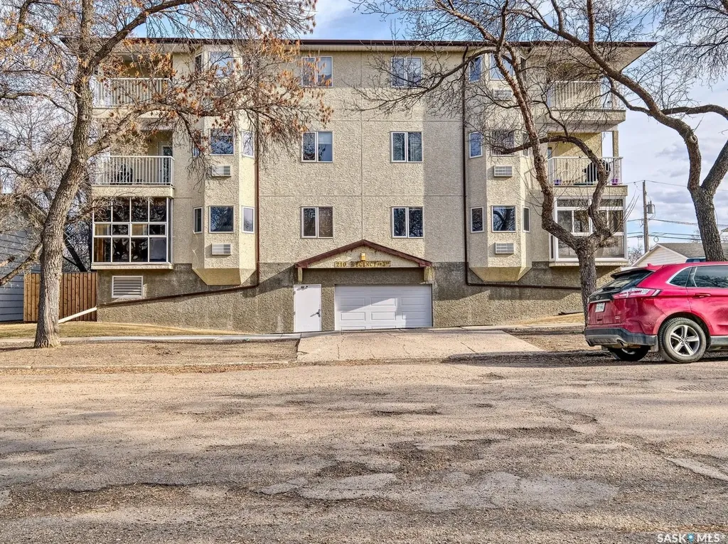 210 3rd Avenue E Rosetown SK S0L 2V0