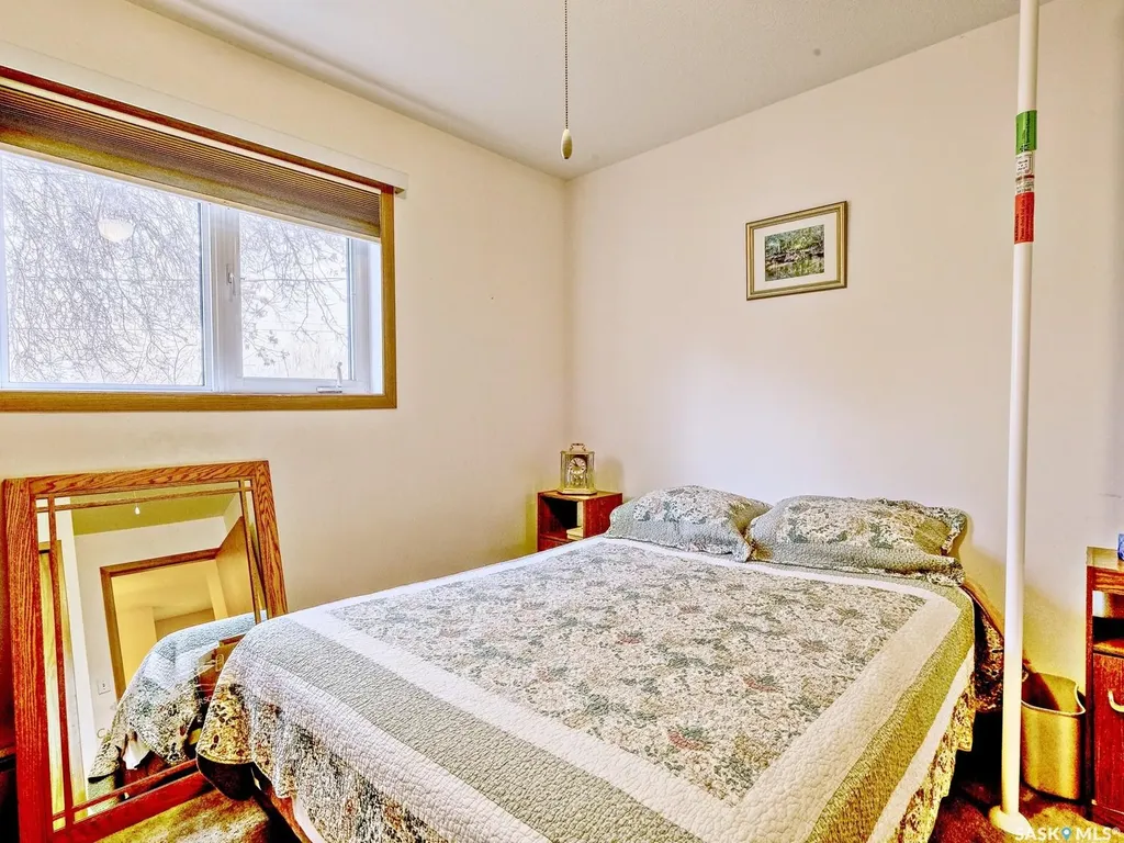 210 3rd Avenue E Rosetown SK S0L 2V0