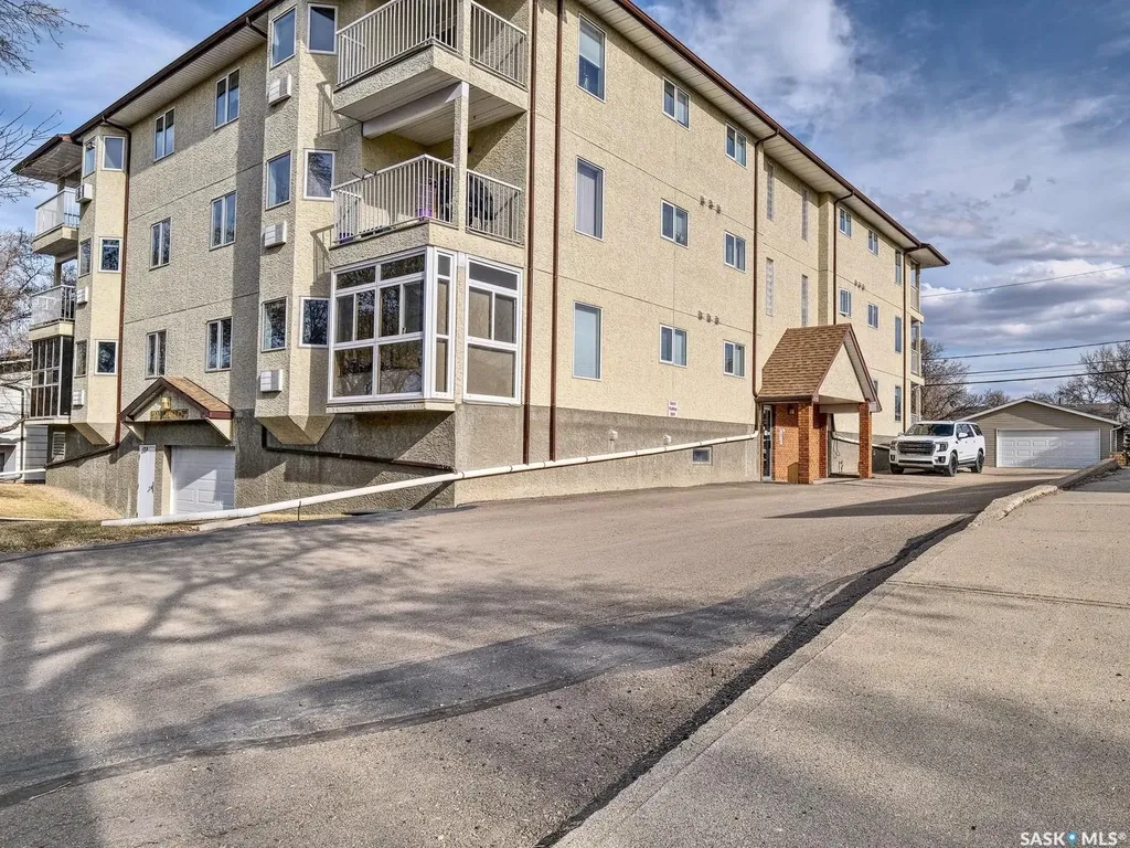 210 3rd Avenue E Rosetown SK S0L 2V0