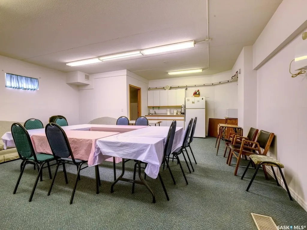 210 3rd Avenue E Rosetown SK S0L 2V0