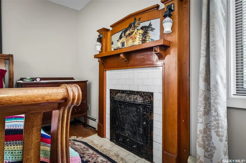 1108 Redland Avenue Moose Jaw SK S6H 3P3