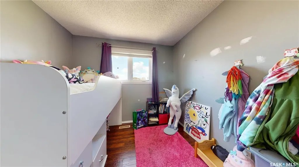 1126 Brett Bay Regina SK S4N 6N7