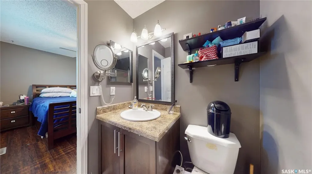 1126 Brett Bay Regina SK S4N 6N7
