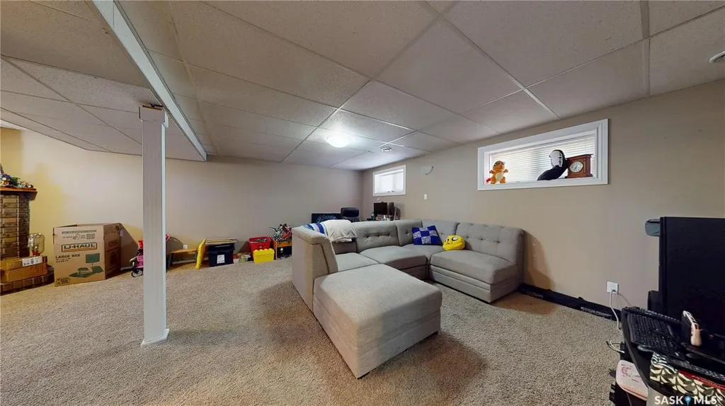1126 Brett Bay Regina SK S4N 6N7