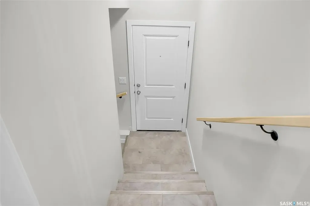 621 Feheregyhazi Boulevard Saskatoon SK S7W 0Z5