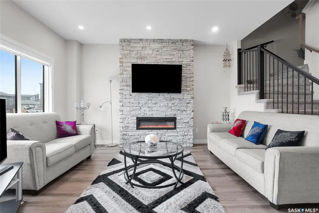 621 Feheregyhazi Boulevard Saskatoon SK S7W 0Z5