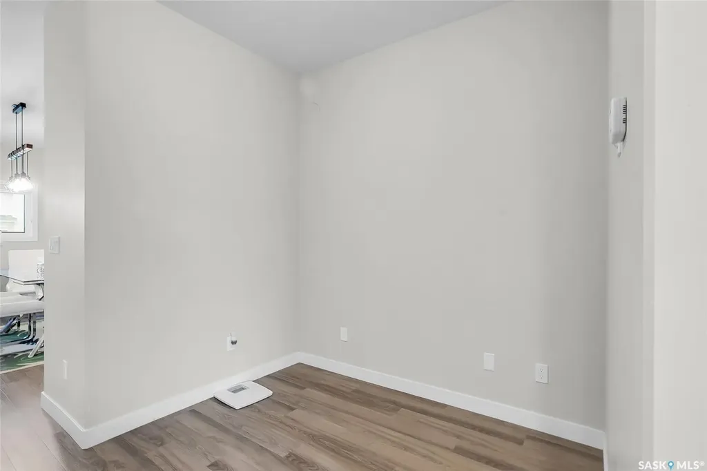 621 Feheregyhazi Boulevard Saskatoon SK S7W 0Z5