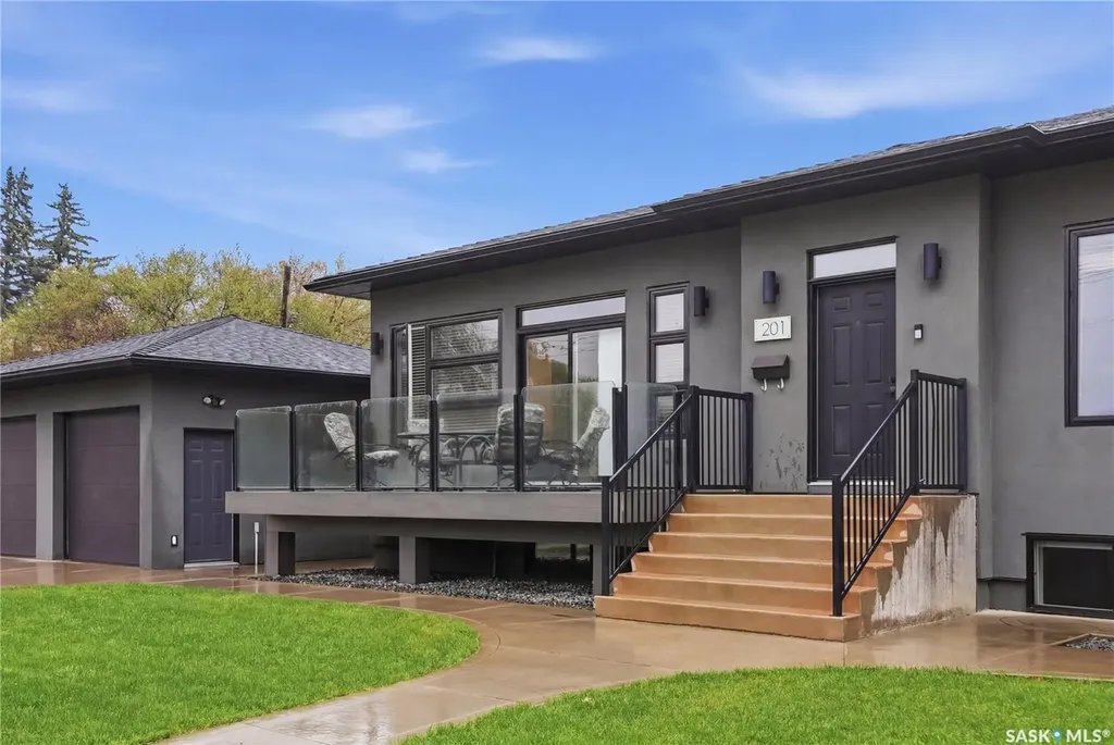 201 Adelaide Street E Saskatoon SK S7J 0H5