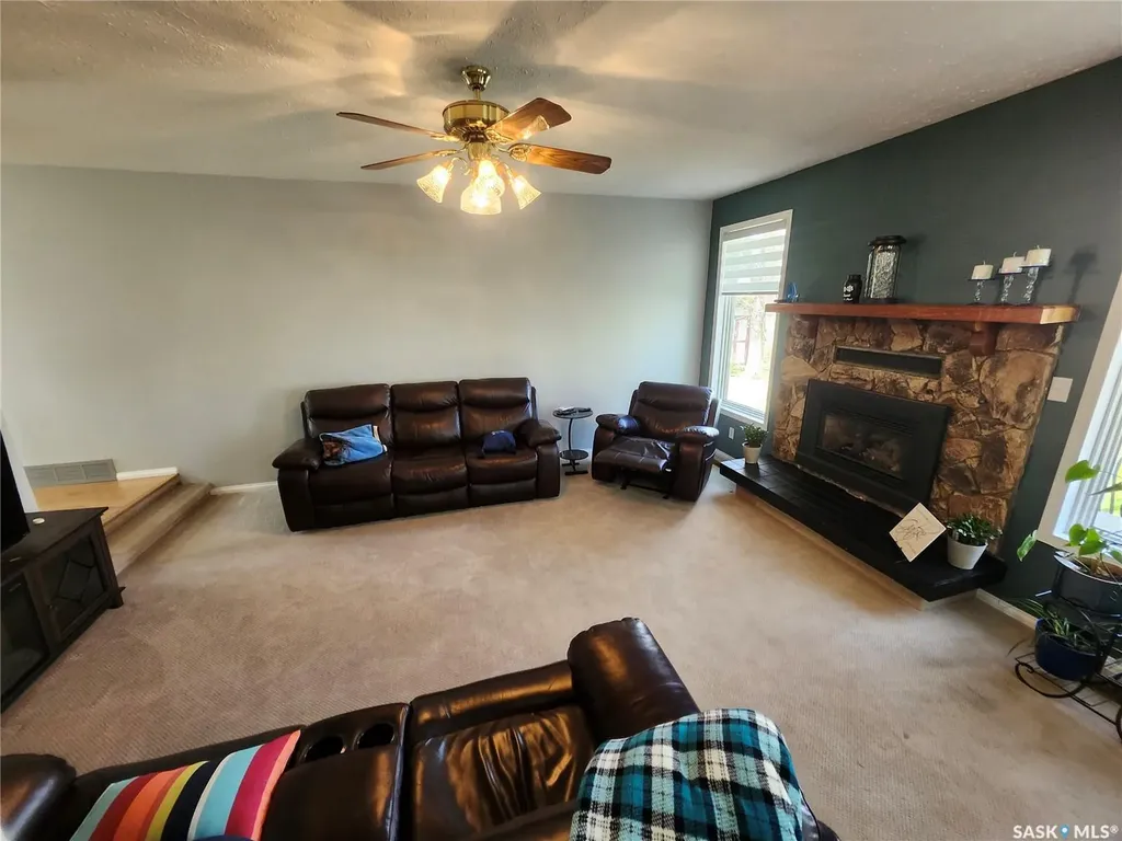 319 Finley Avenue Cut Knife SK S0M 0N0