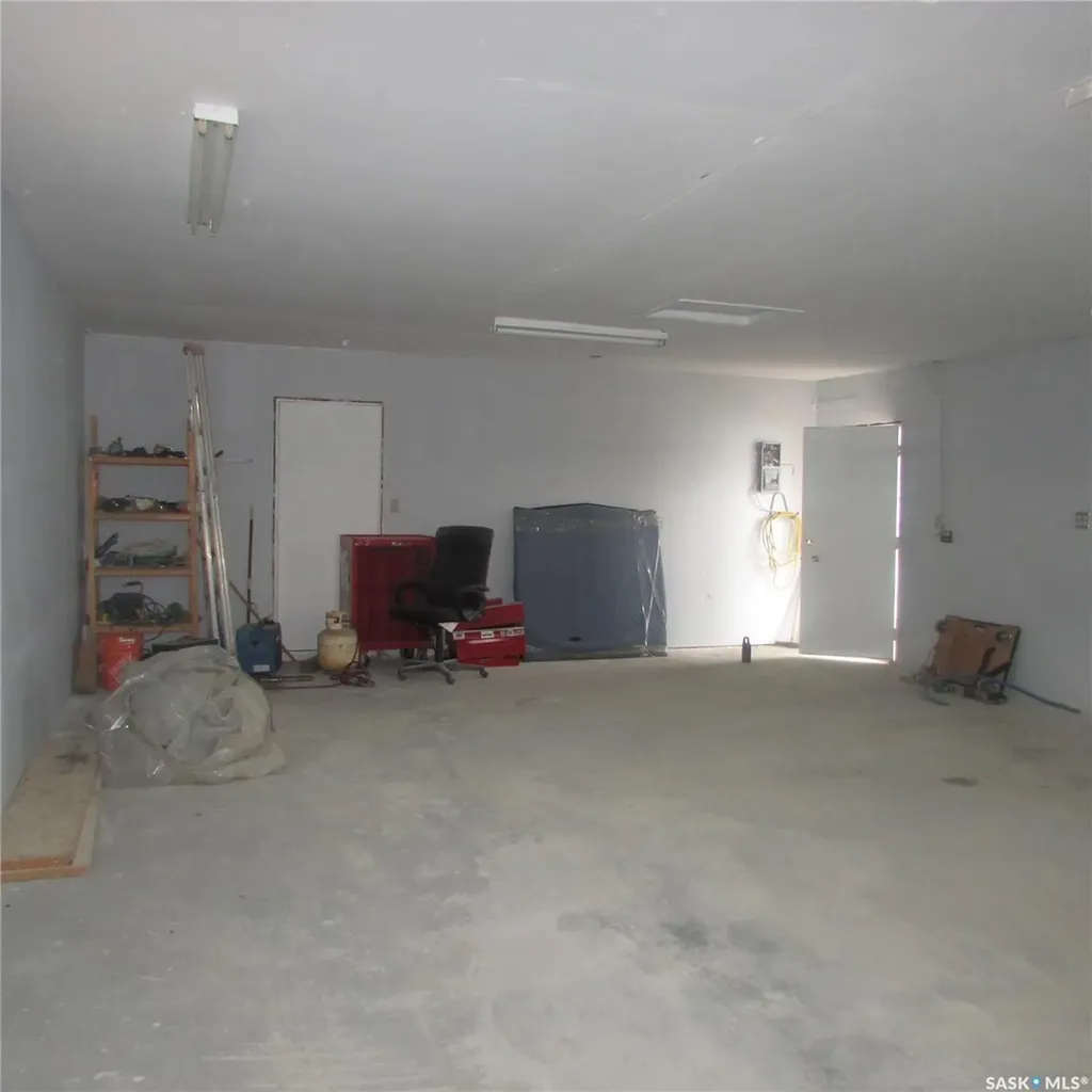 1841 Mcdonald Street Regina SK S4N 7A2