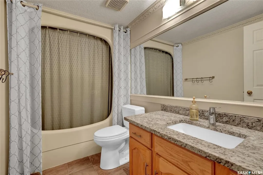 2315 Cornwall Street Regina SK S4P 2L4