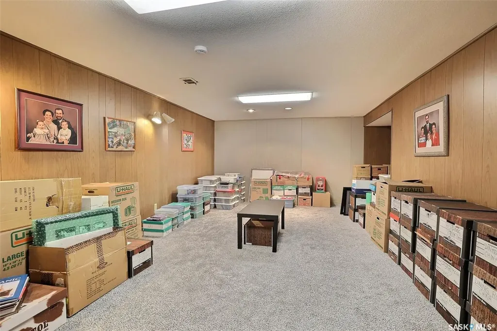 15 Academy Park Road Regina SK S4S 4M8
