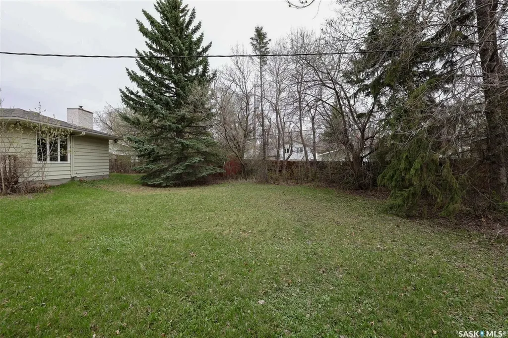 15 Academy Park Road Regina SK S4S 4M8