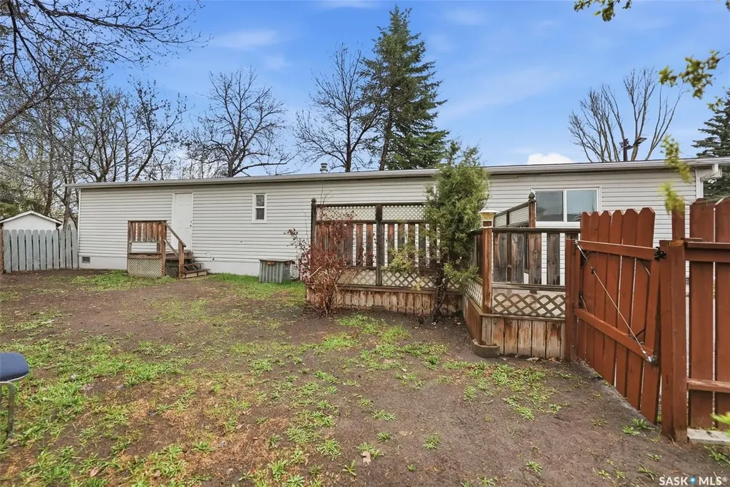 219 Grant Street Saskatoon SK S7N 2A5