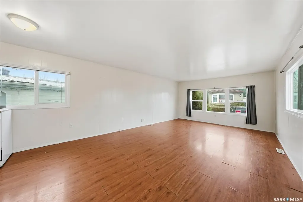 219 Grant Street Saskatoon SK S7N 2A5