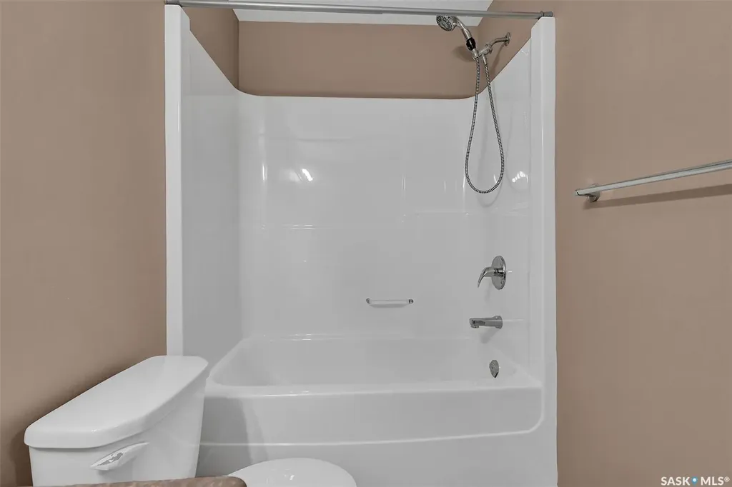 4101 Preston Crescent Regina SK S4X 0G3
