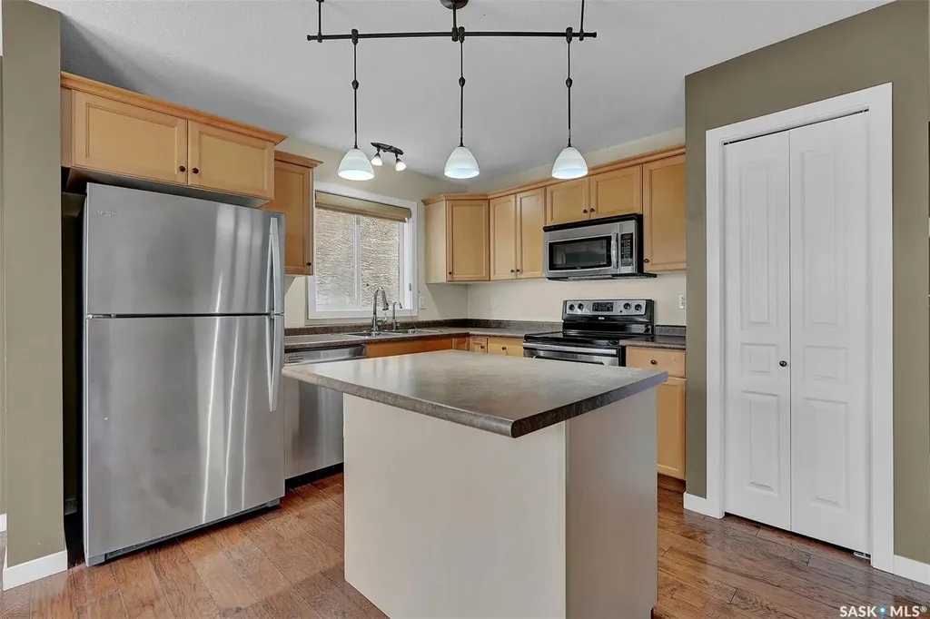 4101 Preston Crescent Regina SK S4X 0G3