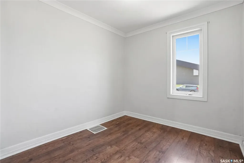2203 Lindsay Street Regina SK S4N 3C2