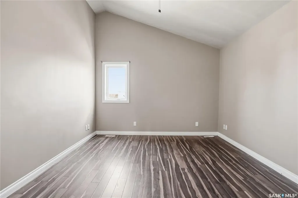 2203 Lindsay Street Regina SK S4N 3C2