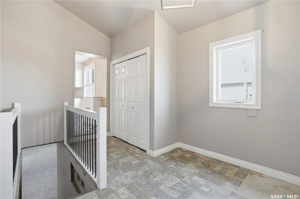 2203 Lindsay Street Regina SK S4N 3C2