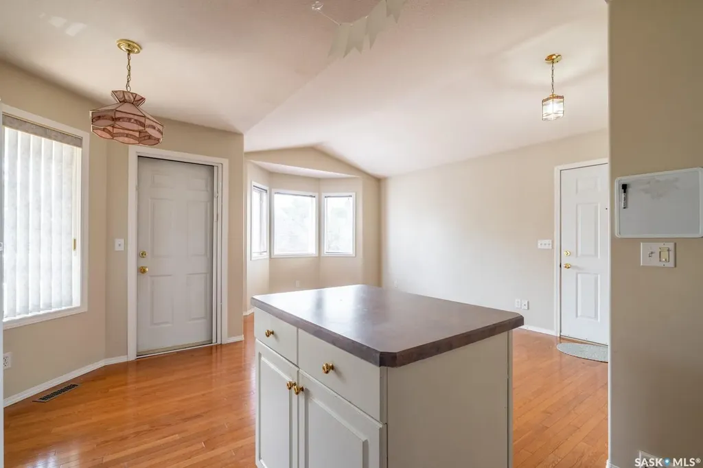 3119 Truesdale Drive E Regina SK S4V 2P6
