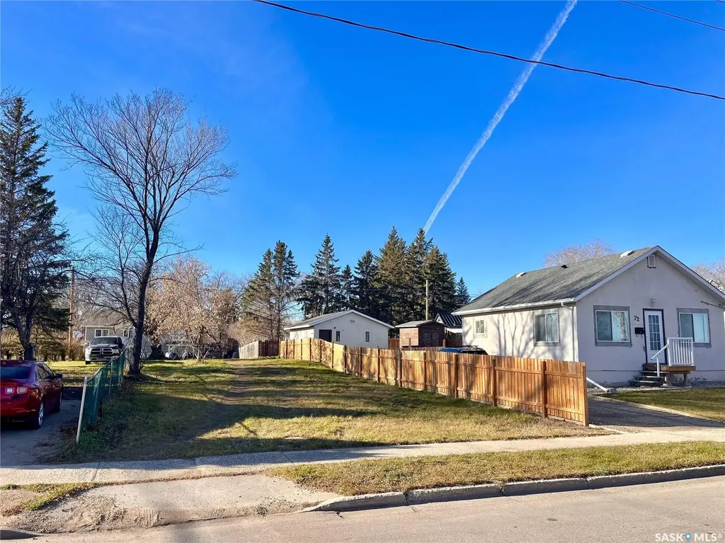 68 Victoria Avenue Yorkton SK S3N 1S8