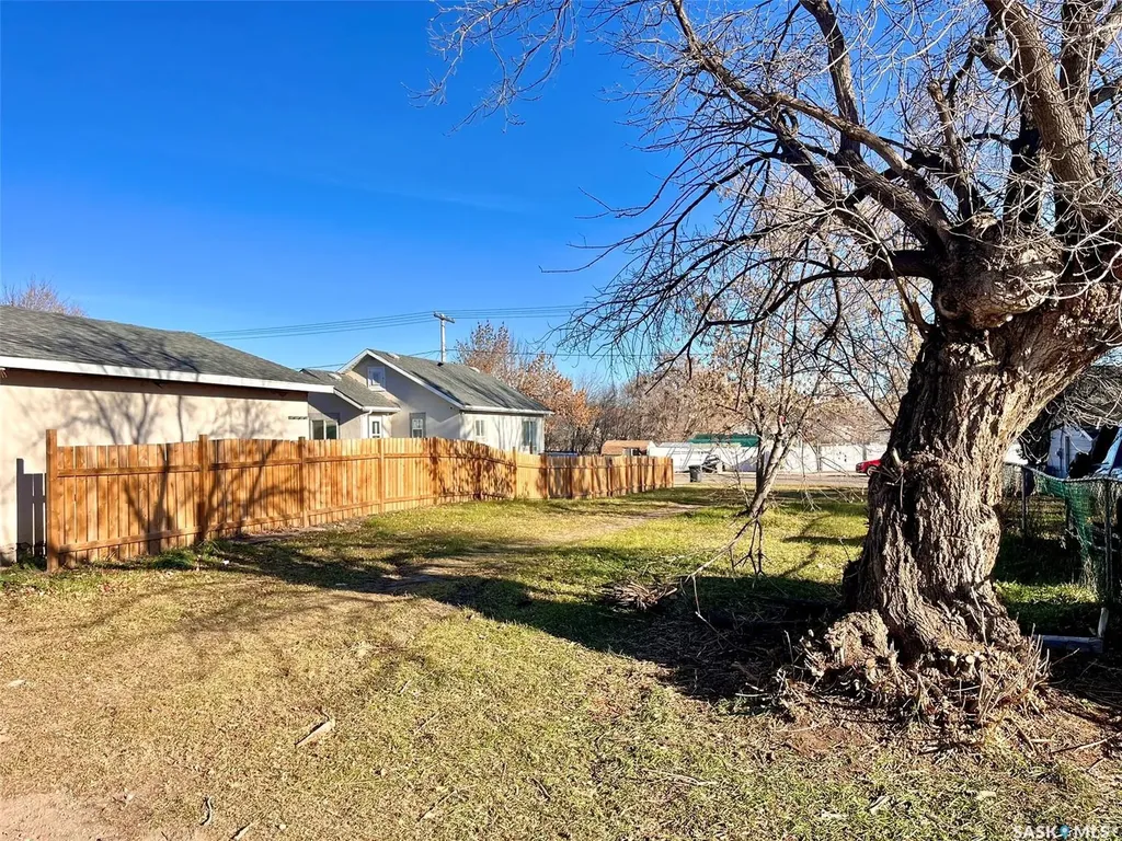 68 Victoria Avenue Yorkton SK S3N 1S8