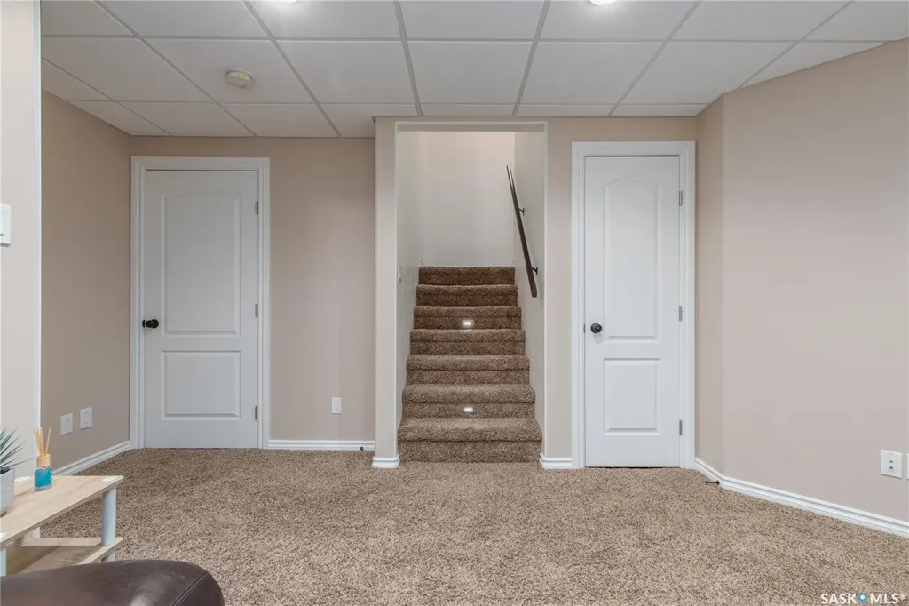 33 Wood Lily Drive Moose Jaw SK S6J 1E6