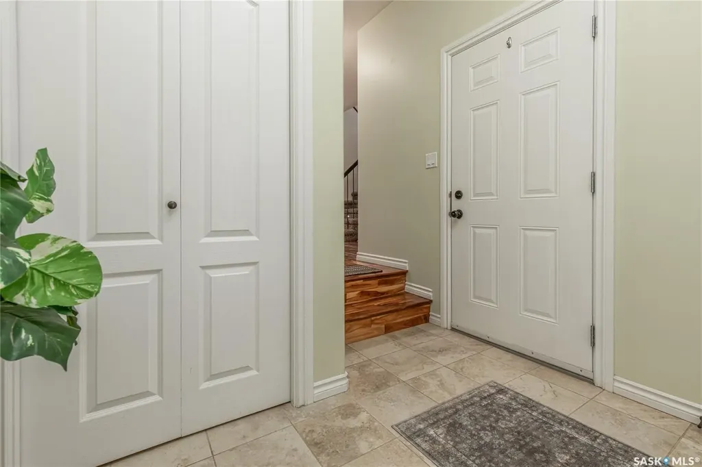 33 Wood Lily Drive Moose Jaw SK S6J 1E6