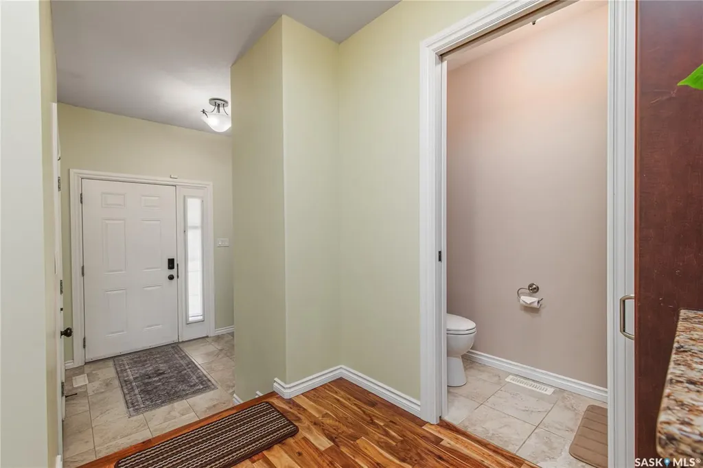 33 Wood Lily Drive Moose Jaw SK S6J 1E6