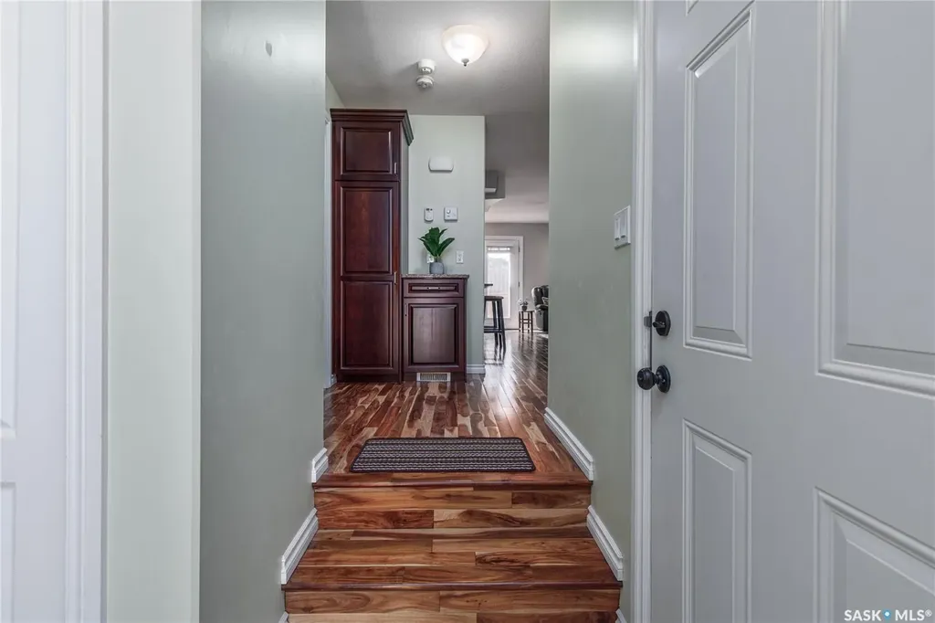 33 Wood Lily Drive Moose Jaw SK S6J 1E6