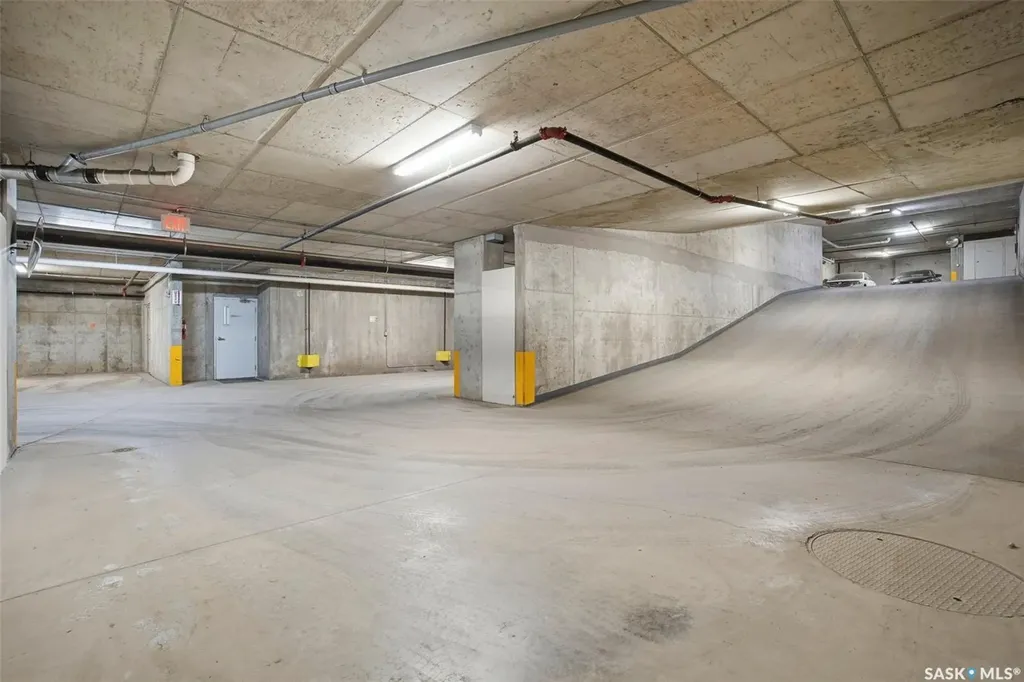 902 Spadina Crescent E Saskatoon SK S7K 0G8
