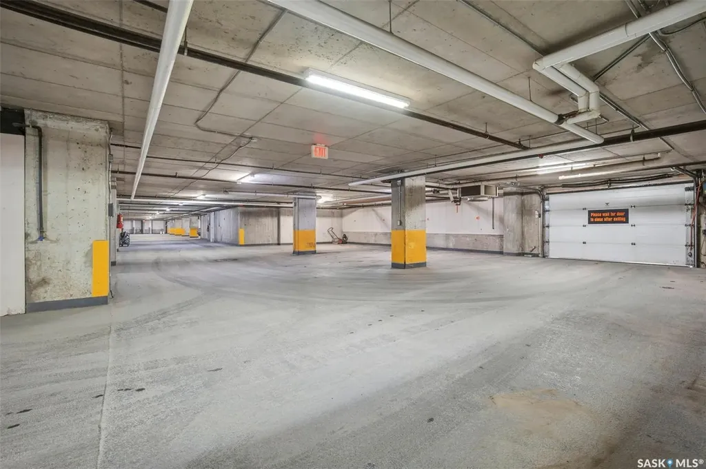 902 Spadina Crescent E Saskatoon SK S7K 0G8