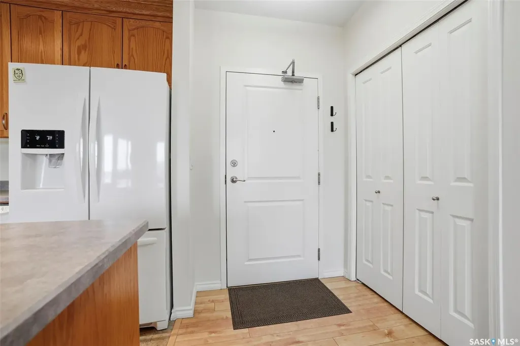 902 Spadina Crescent E Saskatoon SK S7K 0G8