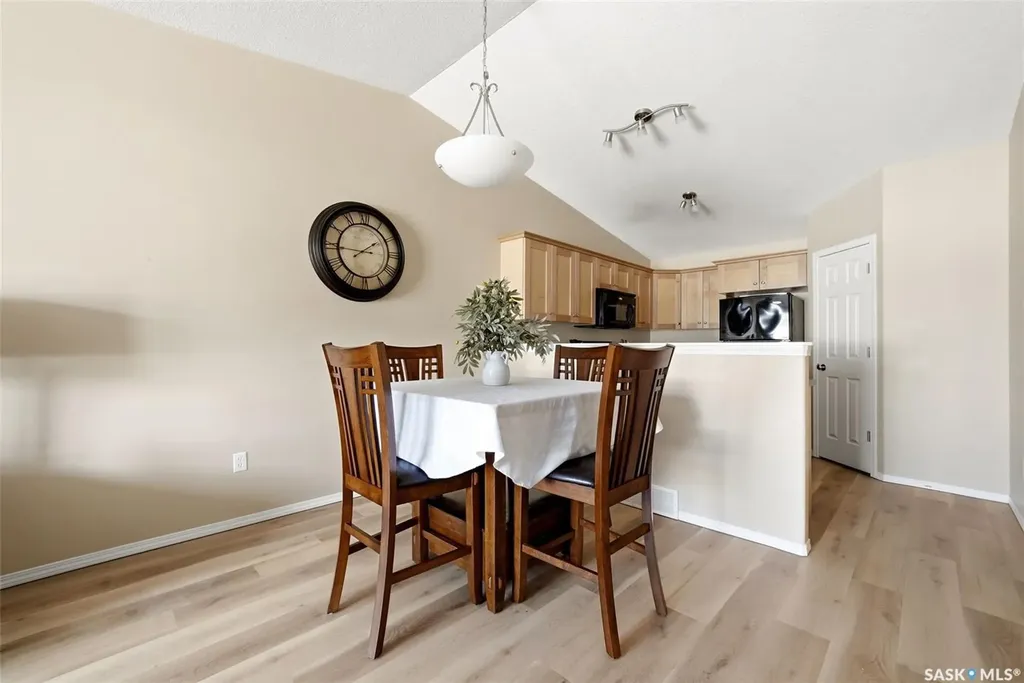 2751 Windsor Park Road Regina SK S4V 1H1