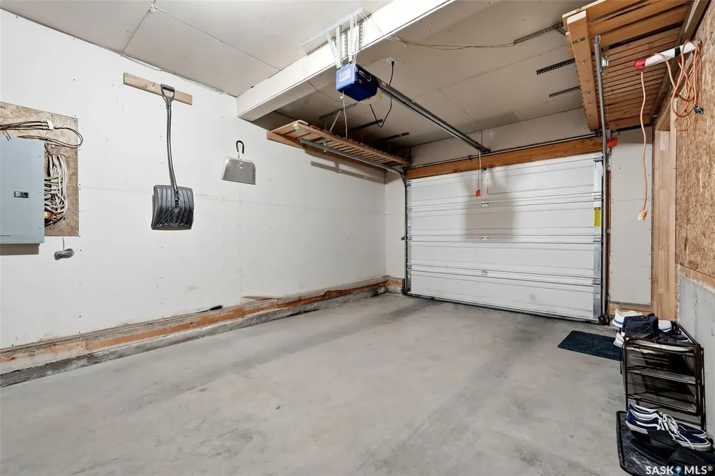 2751 Windsor Park Road Regina SK S4V 1H1