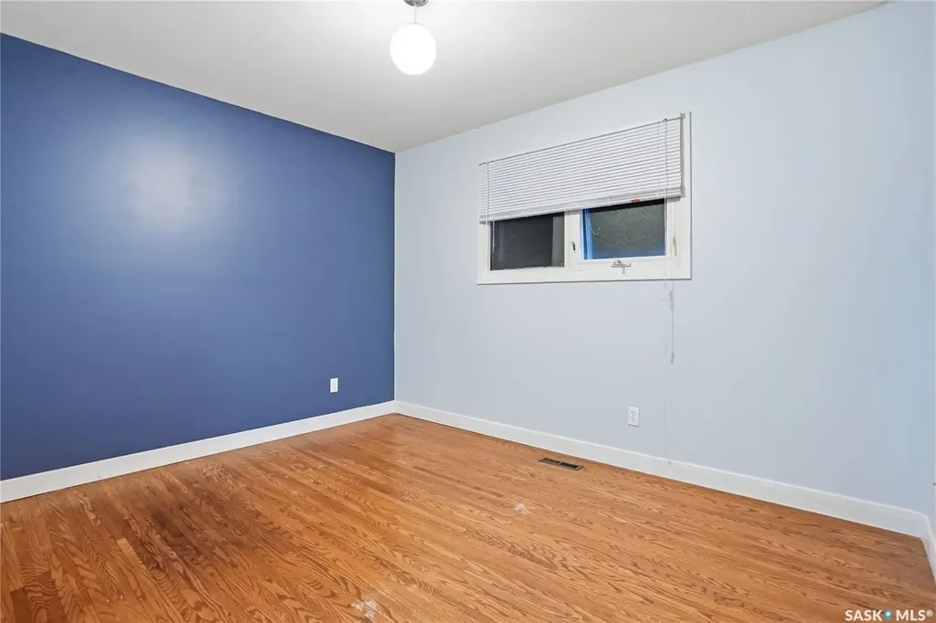 4 Dunning Crescent Saskatoon SK S7J 2S5