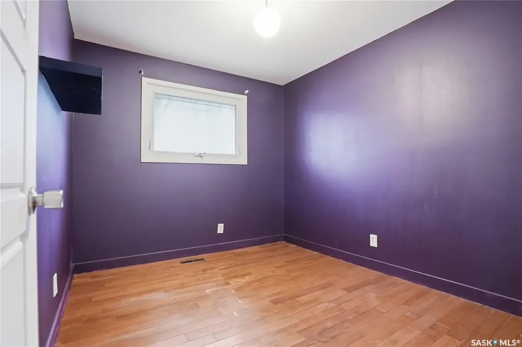 4 Dunning Crescent Saskatoon SK S7J 2S5