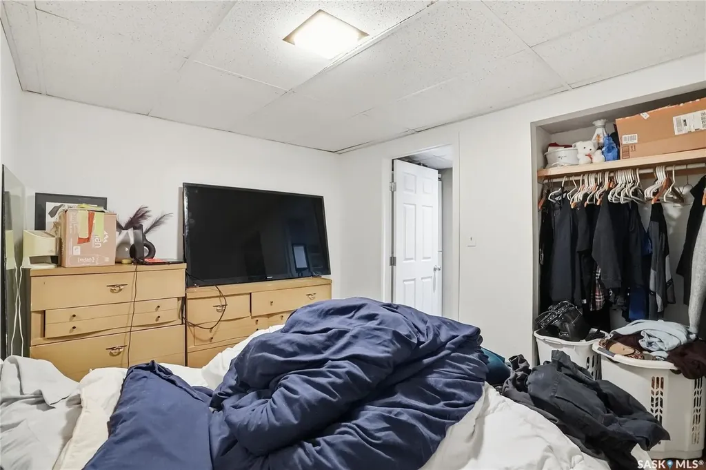 4 Dunning Crescent Saskatoon SK S7J 2S5
