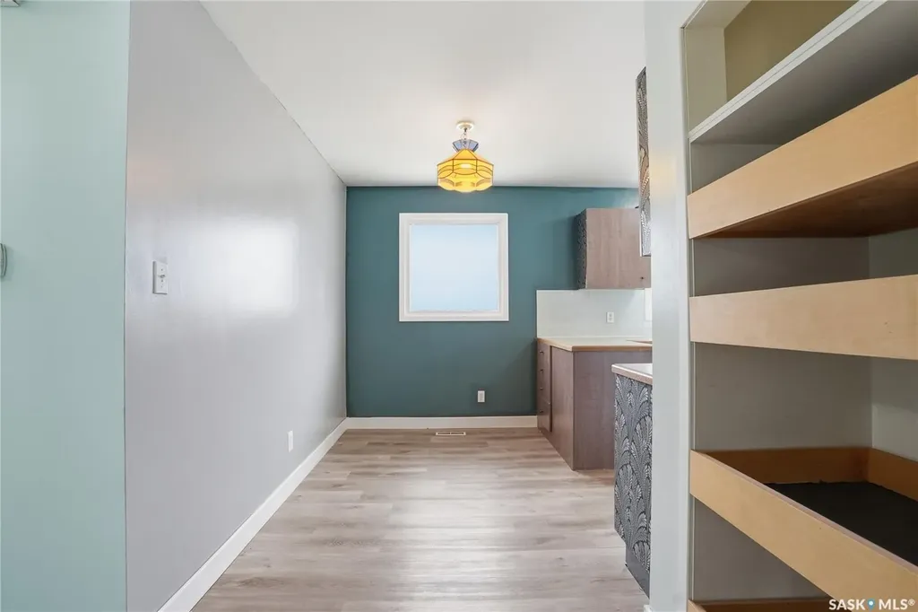 4 Dunning Crescent Saskatoon SK S7J 2S5