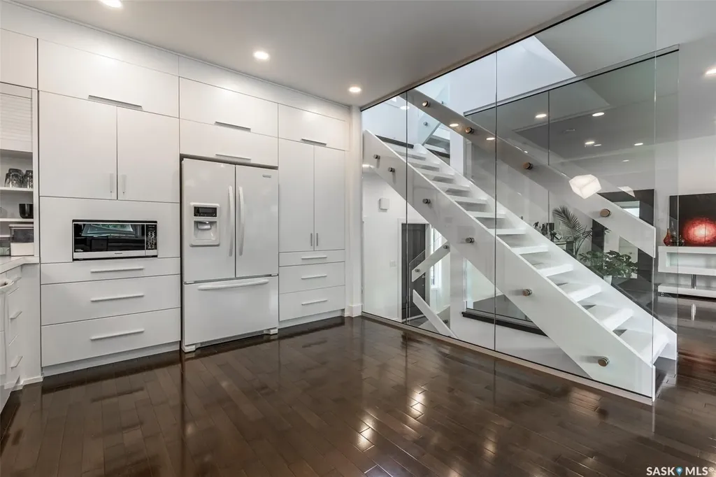 1150 Spadina Crescent E Saskatoon SK S7K 3H8
