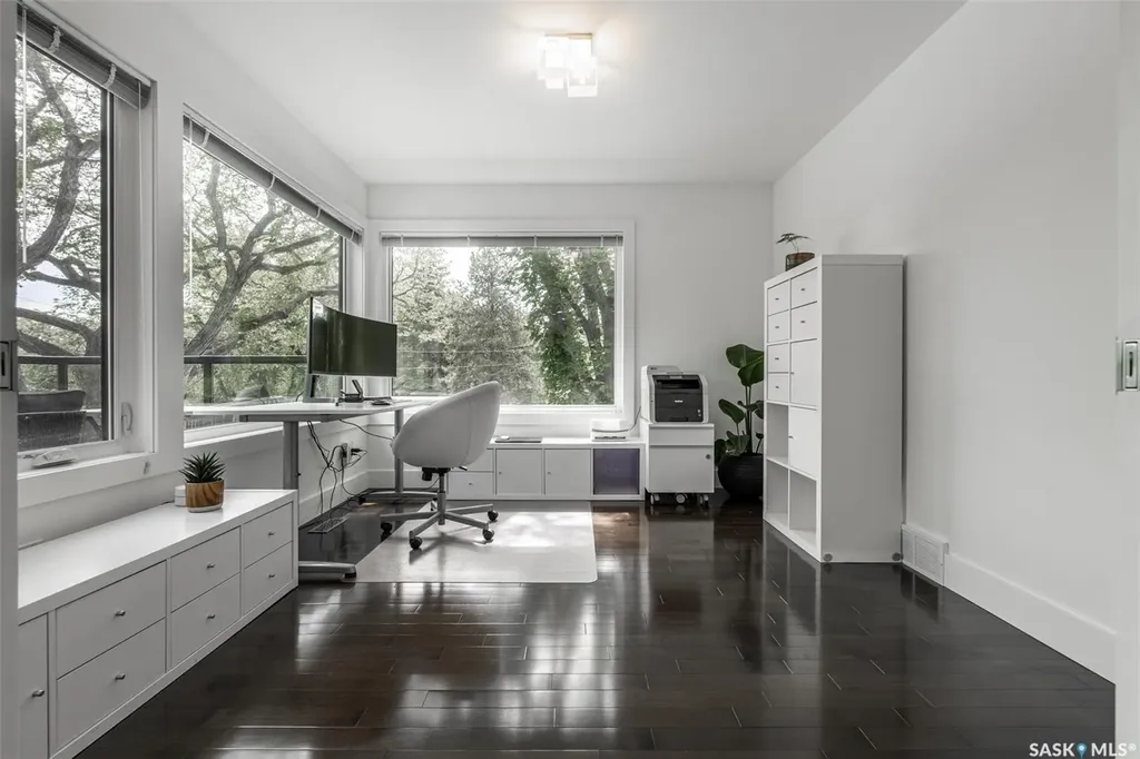 1150 Spadina Crescent E Saskatoon SK S7K 3H8