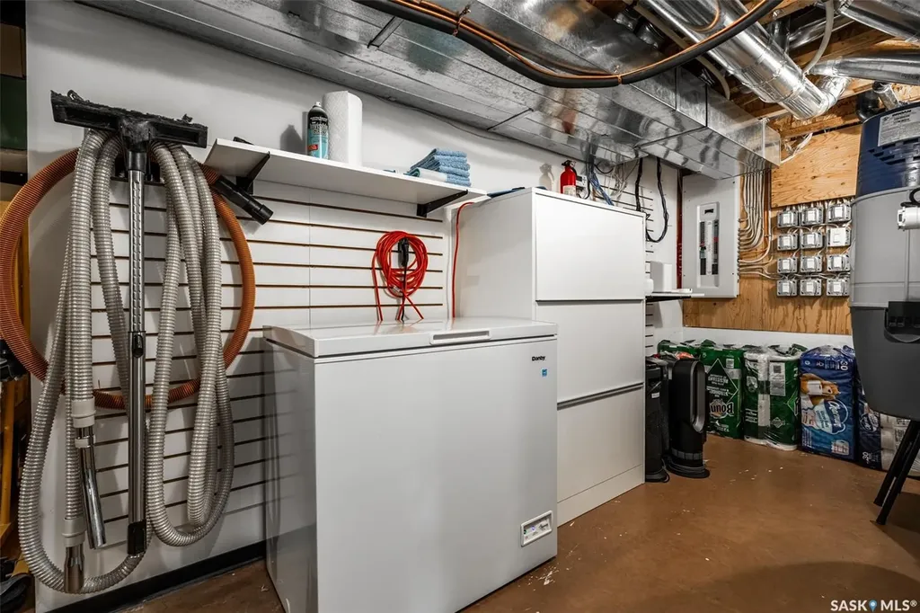 1150 Spadina Crescent E Saskatoon SK S7K 3H8