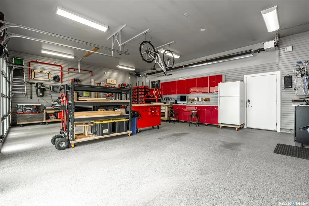 1150 Spadina Crescent E Saskatoon SK S7K 3H8
