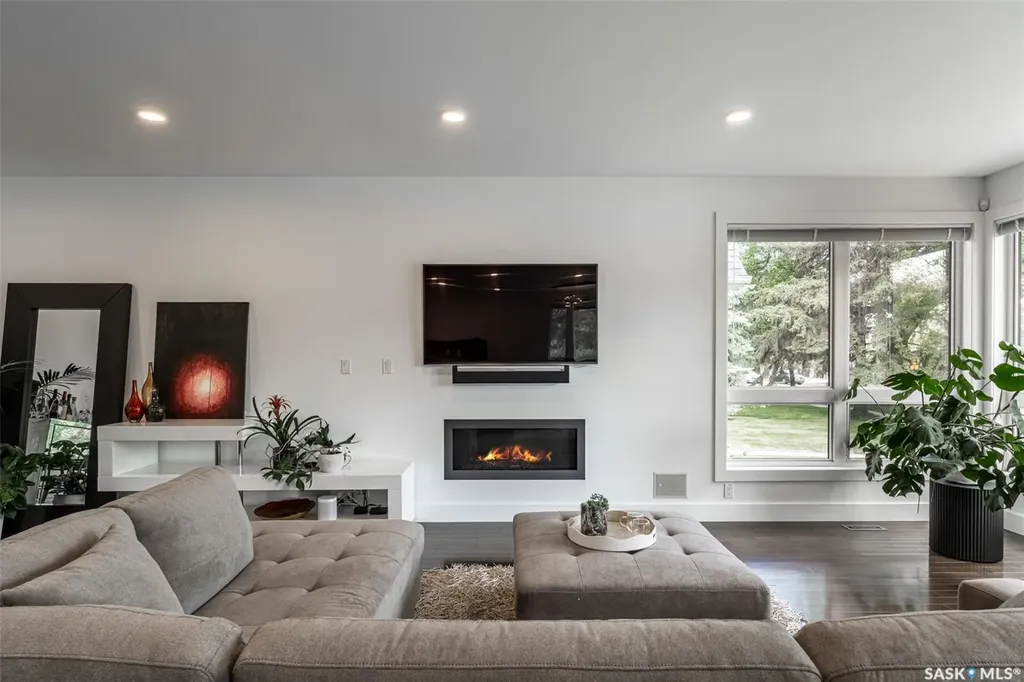 1150 Spadina Crescent E Saskatoon SK S7K 3H8